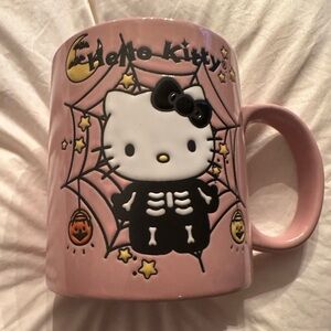 Hello kitty 🐈‍⬛ 🎃 coffee mug.